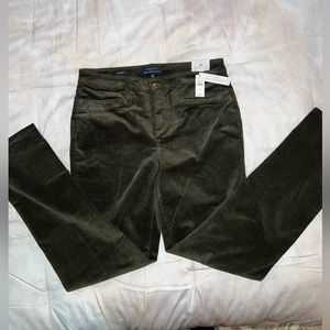 NWT (10) TALBOTS Forest Green Corduroy pants STRAIGHT SLIMMING SIMPLY FLATTERING